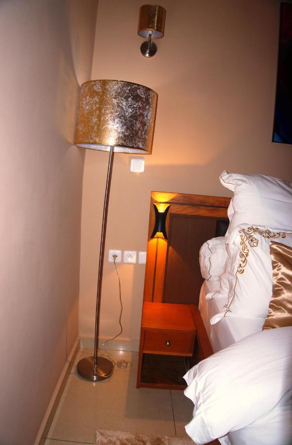 Gold Hotel Bafang ภายนอก รูปภาพ