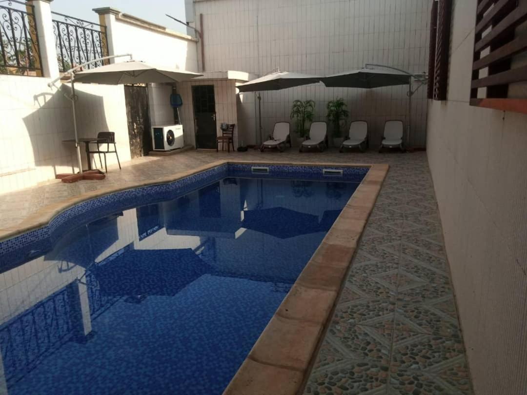 Gold Hotel Bafang ภายนอก รูปภาพ